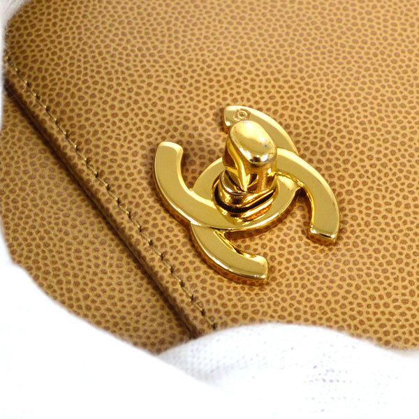 CHANEL 1999 Beige Caviar Trapezoid Shoulder Bag