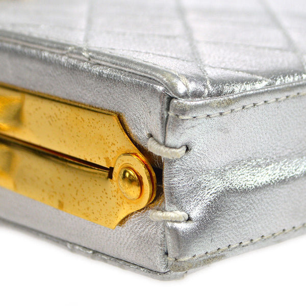 CHANEL 1989-1991 Kisslock Shoulder Bag Micro