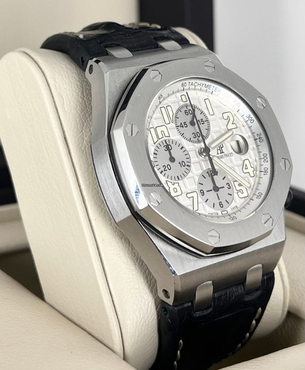 Royal Oak Offshore Chronograph Safari Full Set Beautiful Condition