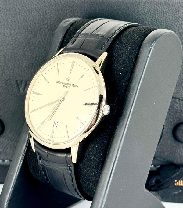 Patrimony Certified Contemporary 18K WG after Full service by VC2024