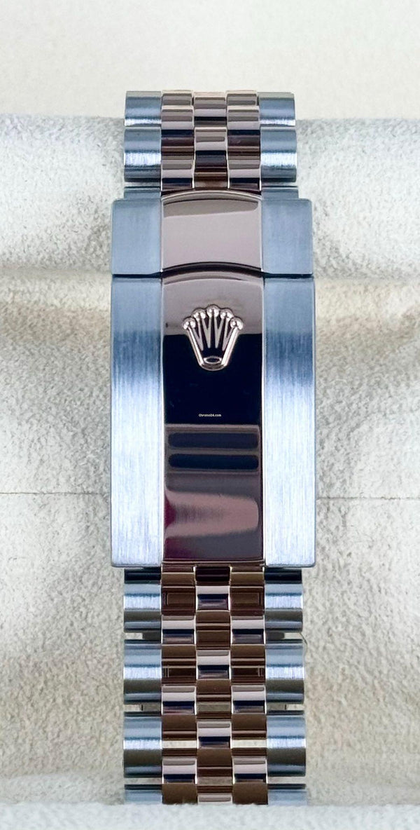 Rolex Datejust 41 2023 Sundust Diamonds Dial 2023 Like New Full Set