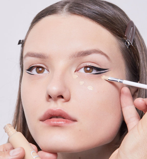 DIOR BACKSTAGE FACE & BODY FLASH PERFECTOR CONCEALER