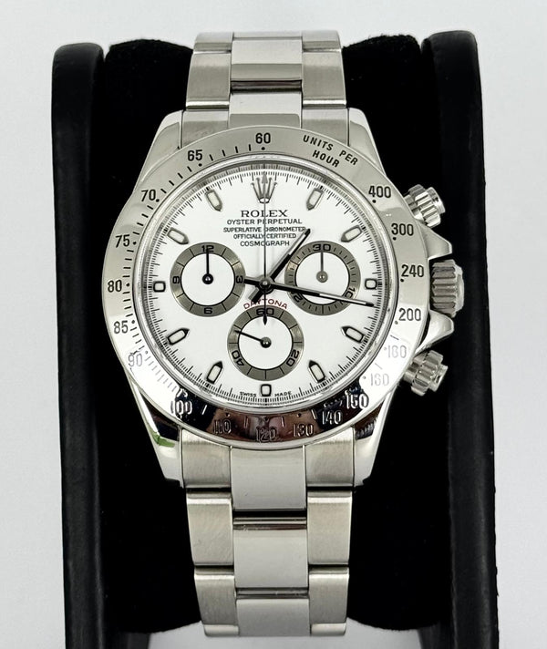 Rolex DaytonaCosmograph With Service Cards Serial F 2004-5