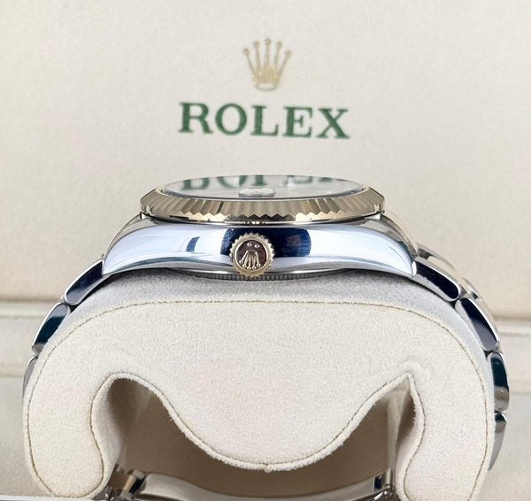 Rolex Sky-Dweller 42 mm Annual Calendar Box Papers Like New 2018