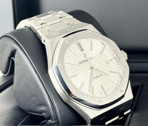 Royal Oak Selfwinding 41 MM With AP Tavel Box And Archive Papers