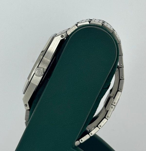 Audemars Piguet Royal Oak Jumbo 39 MM Like New Full Set Mint Condition