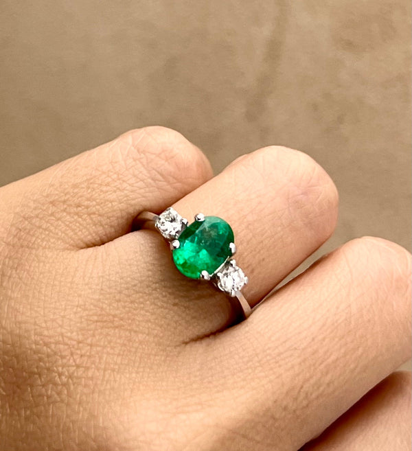 Emerald Diamond Ring