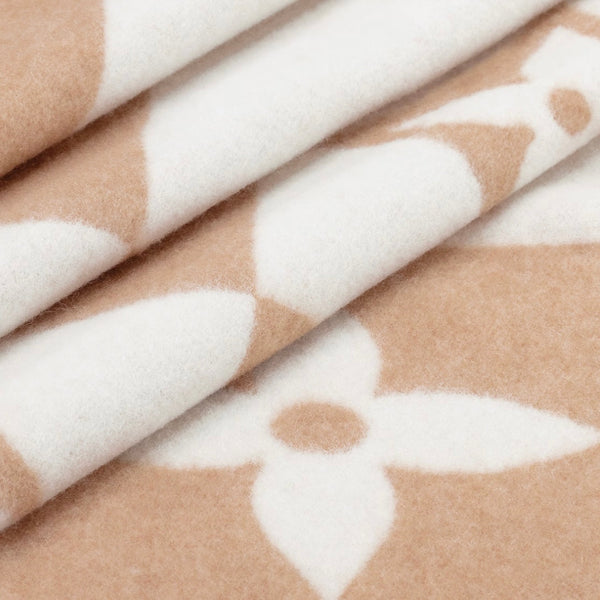 BLANKET MONOGRAM Beige