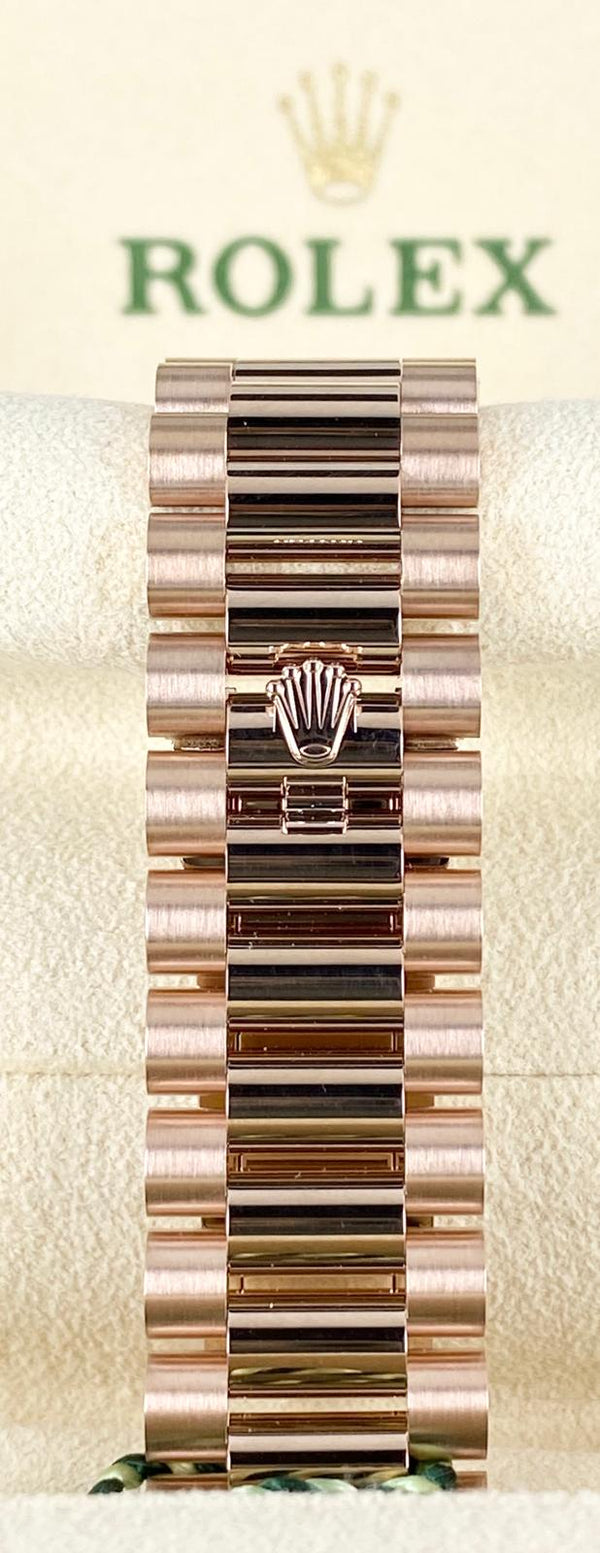 Rolex Day-Date Everose gold Baguette Diamonds