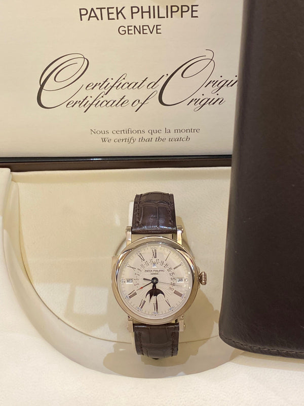 Patek Philippe Annual Calendar Moonphase, White Gold