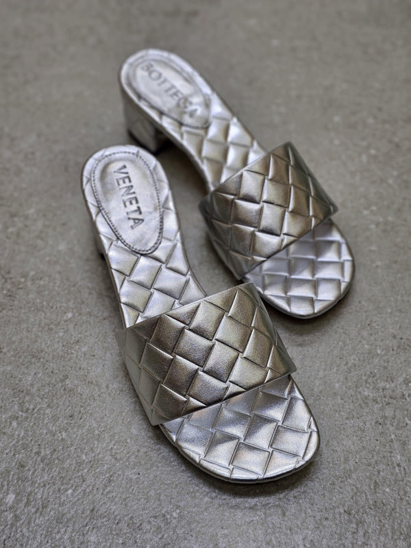 BOTTEGA VENETA (2 Color)