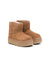 Stivali per bambina UGG Kids Classic Mini II beige con suola alta