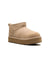 Stivali Classic Ultra Mini per bambino UGG Kids beige con suola rialzata
