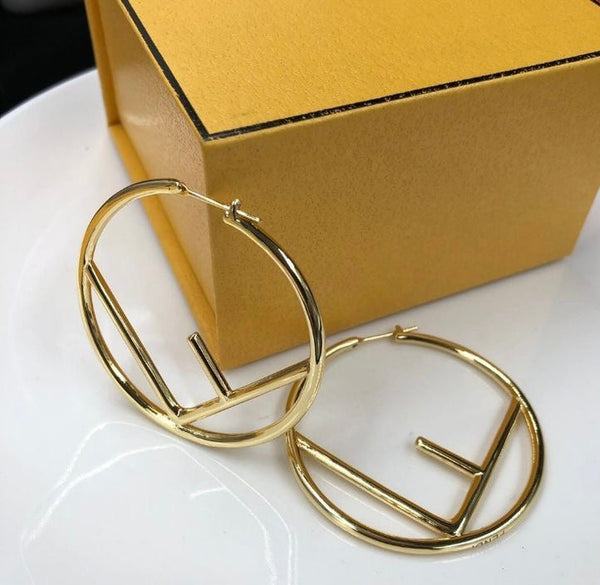 Boucles d’oreilles Fendi