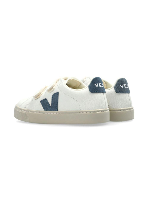 Sneakers per bambino VEJA Kids bianche con applicazione logo
