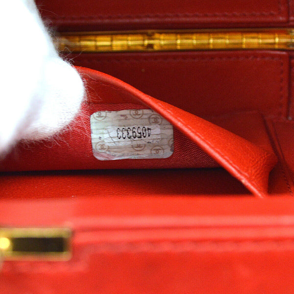 CHANEL 1996-1997 Diamond Box Vanity Shoulder Bag Red Lambskin