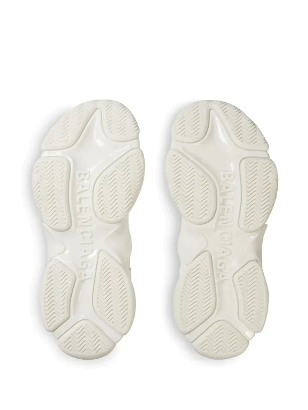 Triple's Sneakers - NEWS 