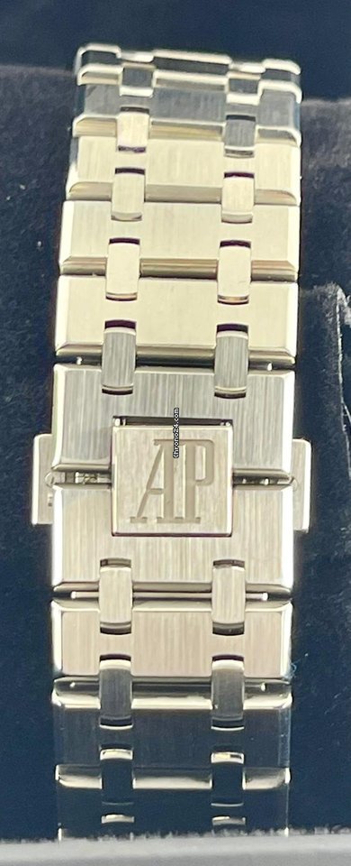 Royal Oak 41mm Silver Dial Full Set Like New