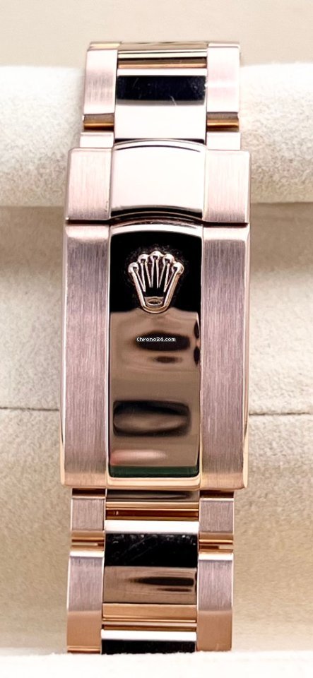 Sky-Dweller 18K Rose Gold Annual Calendar Sundust Dial