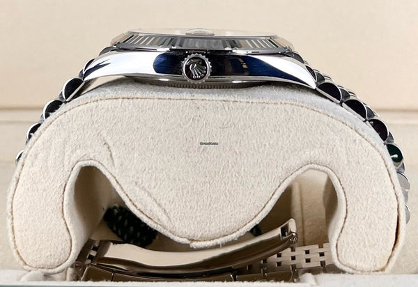 Datejust 41 18K White Gold Bezel Jubilee Like New