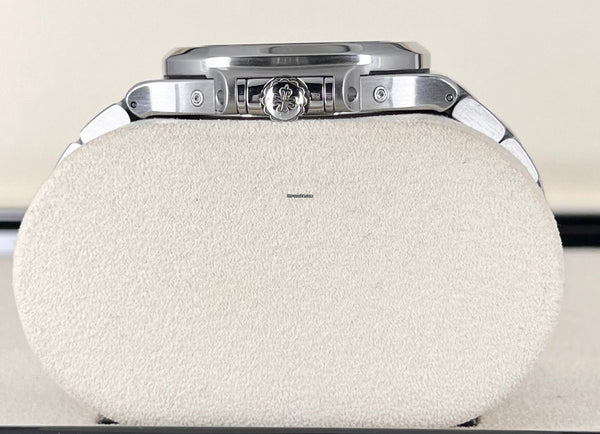 Nautilus Annual Calendar 5726 Steel Full set Like New