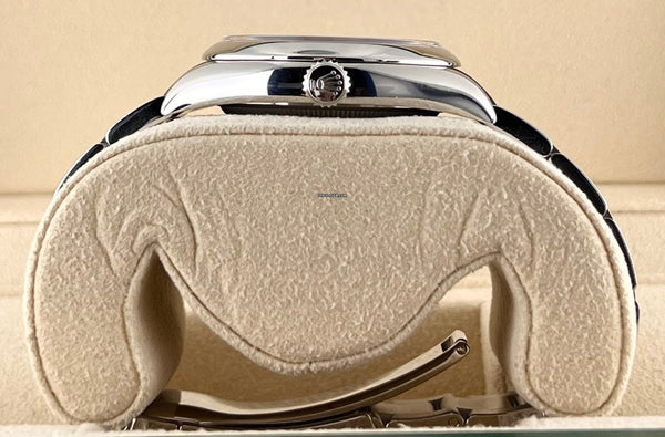 Oyster Perpetual 36 Coral Red Dial Discontinued Full Set