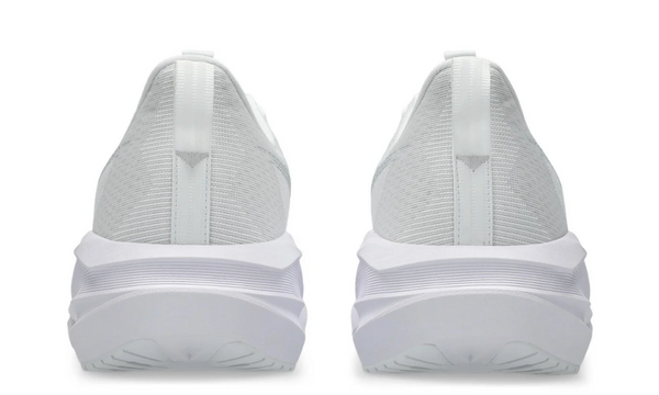 Asics Novablast 5'White / Piedmont Grey'