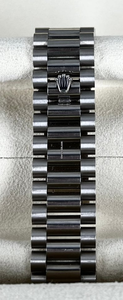 Day-Date 40 Olive Green Dial Full Set