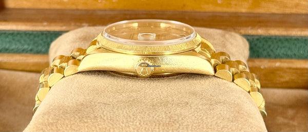 Rolex Day-Date 36 Box papers condition very good