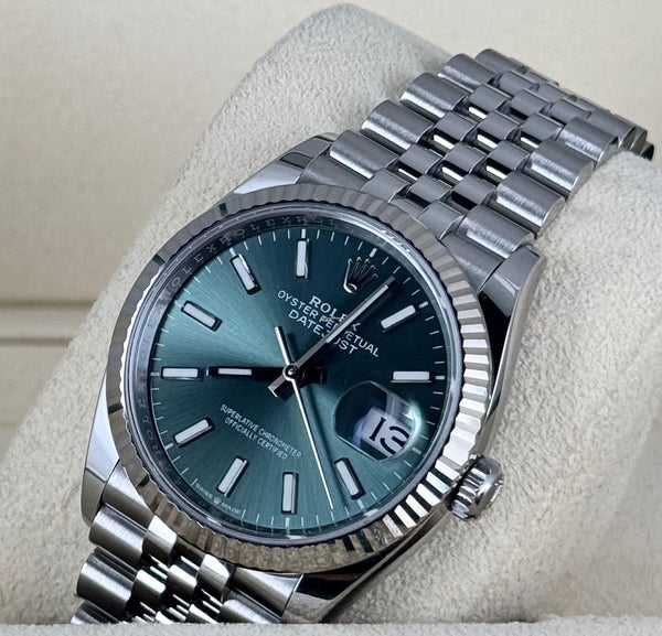 Rolex Datejust 36 ON JUBILLE WG BEZEL MINT GREEN DIAL 2023 FULL SET LIKE NEW