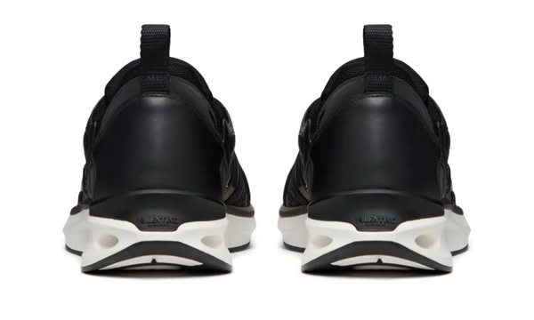 Valentino Garavani Easyjob "Black" 