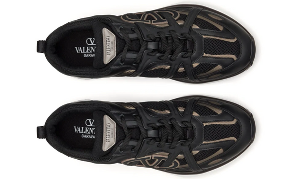 Valentino Garavani Easyjob "Black" 