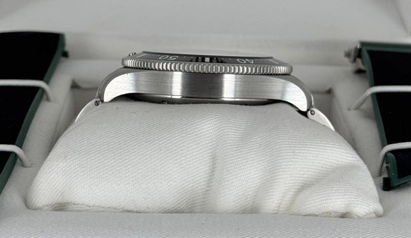 1858 Iced Sea Automatic Date Limited Edition Full Set