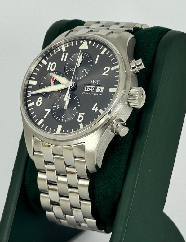 Pilot Spitfire Chronograph Full Set Like New