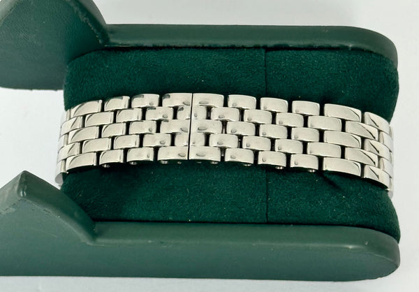 Cartier PanthÃ¨re 27 MM Medium Size 2024 Like New