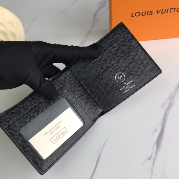 LV MULTIPLE WALLET