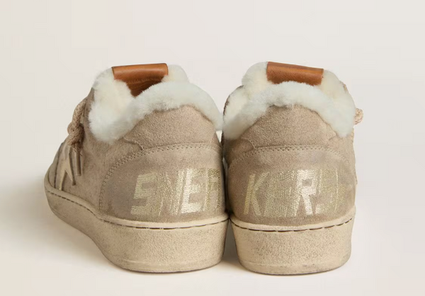 Ball Star Donna in lana con stella in pelle oro e fodera in shearling bianco