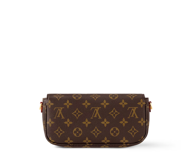 Wallet on Chain Ivy Monogram M81911