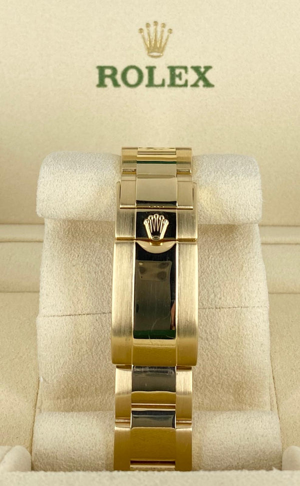 Rolex Cosmograph Daytona, Box and Papers