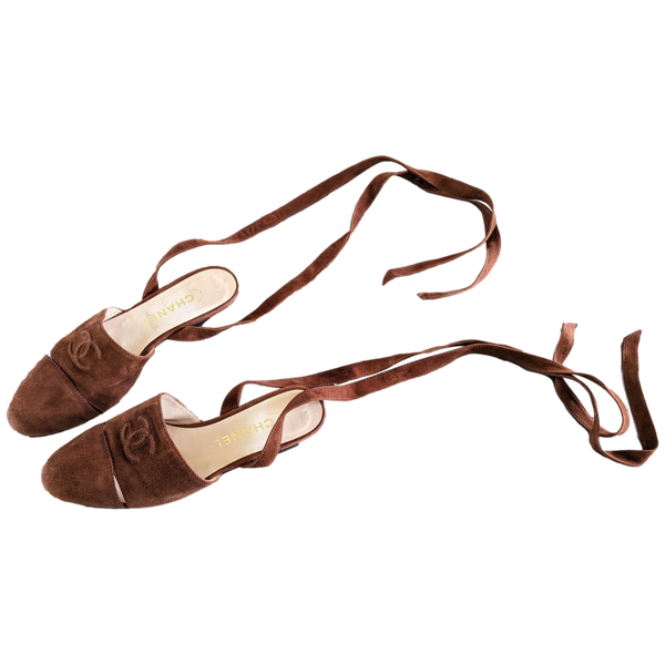 Chanel 1990s Noisette Suede Spartiates Flat Pumps en Daim Xtra Soft Sz 38