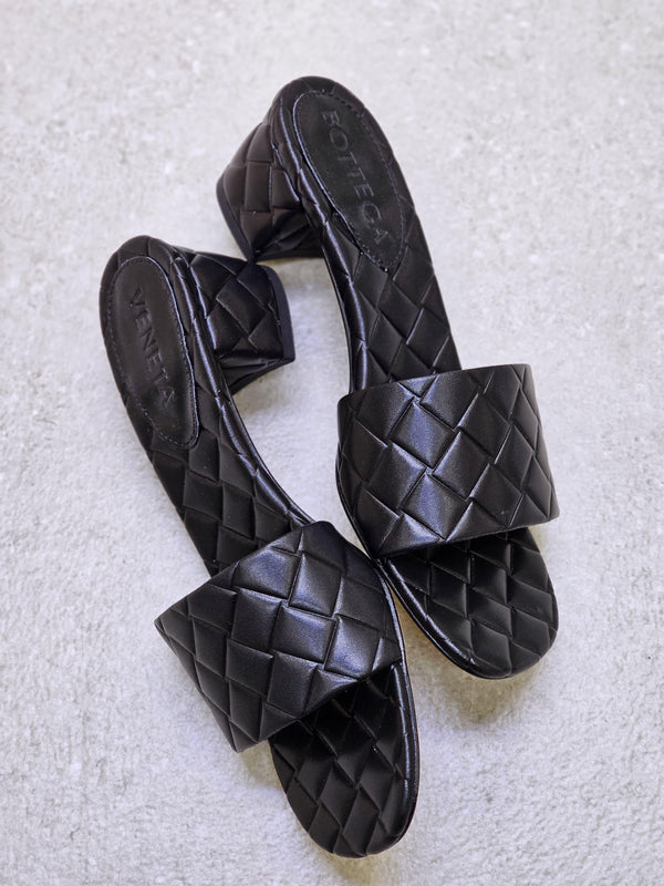 BOTTEGA VENETA (2 Color)