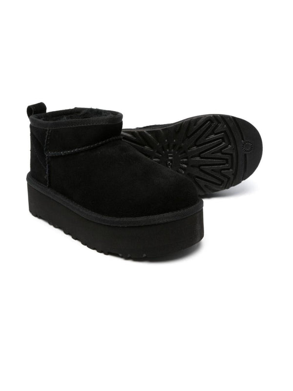 Stivali per bambina UGG Kids Ultra Mini nero con platform