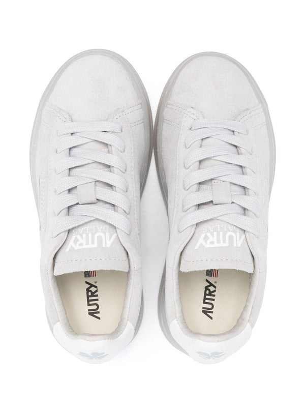 Sneakers per bambino Autry Kids Dallas grigio chiaro con chiusura con lacci