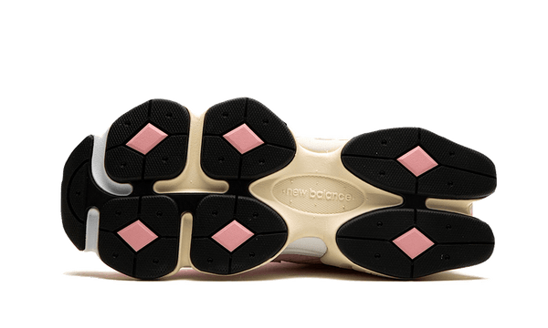 New Balance 9060 Crystal Pink